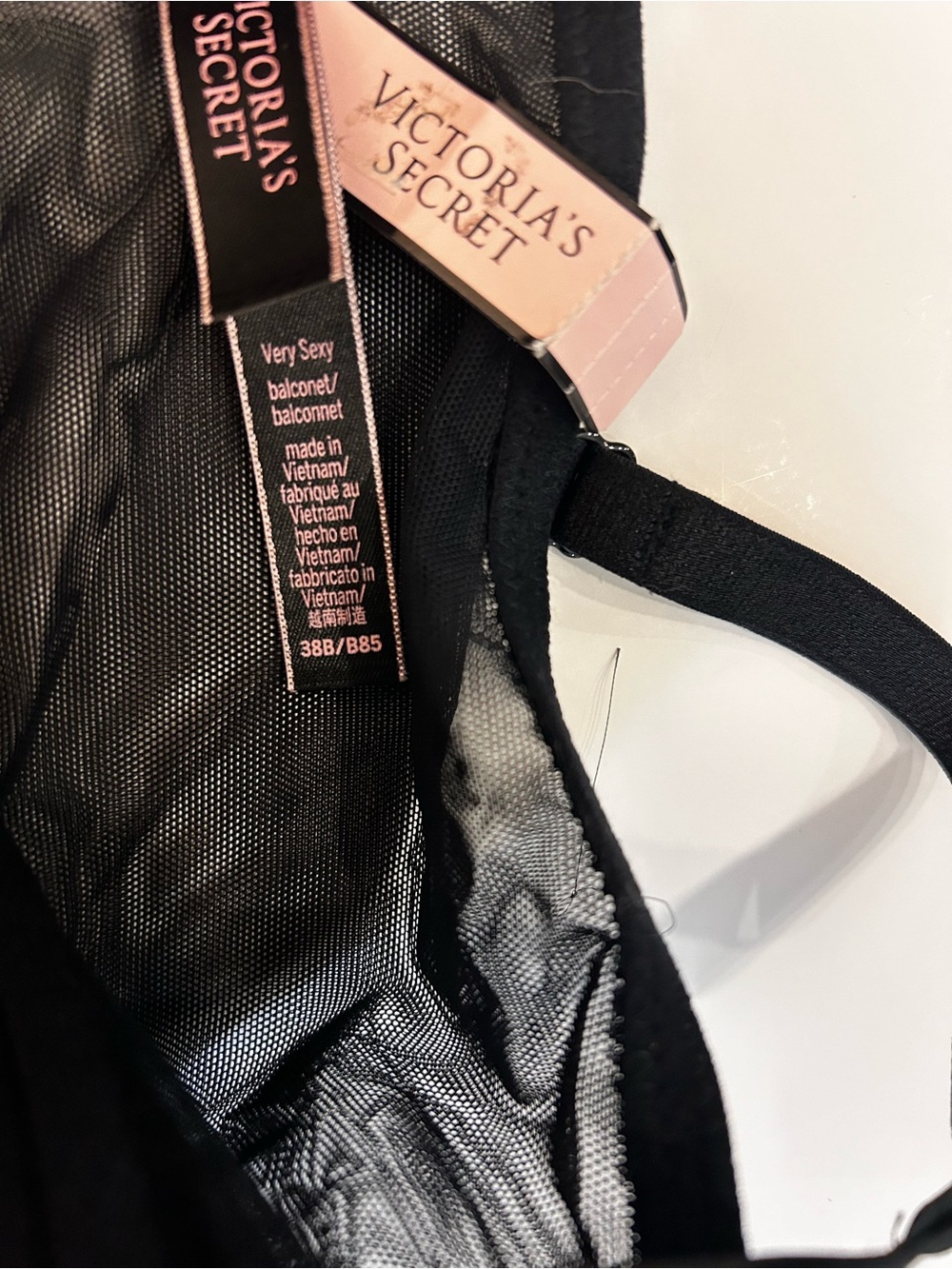 Victoria's Secret Black Shimmery Longline Underwire Bra - Picture 5 of 8